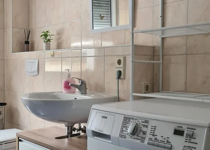 Inmitten Von Seen * Schwerin (Brandenburg)